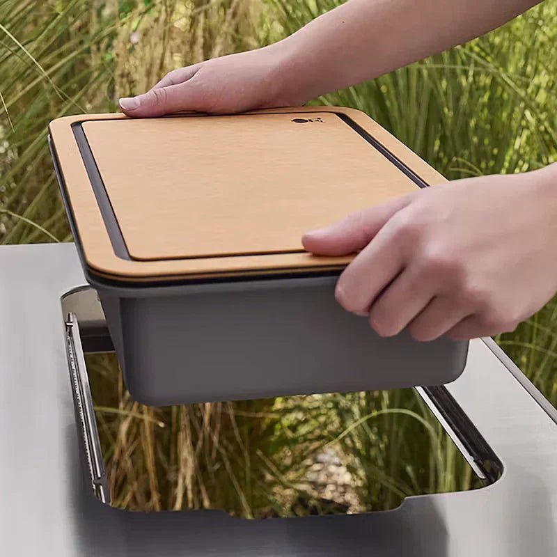 Weber Genesis E-425W 4 Burner Gas Barbecue - Image 5