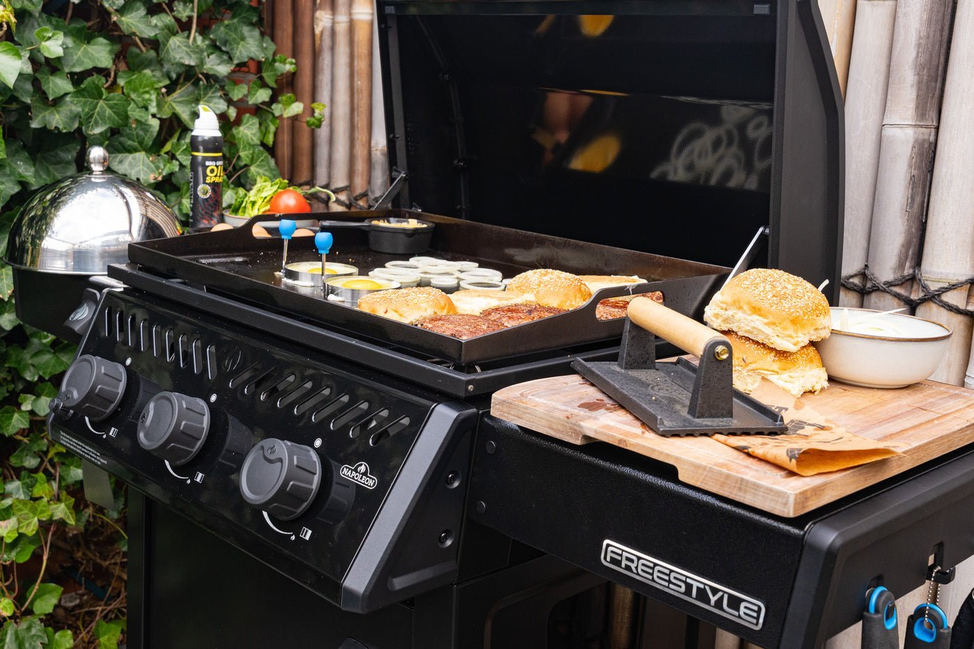 Napoleon Freestyle™ 24 Non-Stick Gas Plancha Grill – 3 Burner Outdoor Griddle BBQ - Image 8