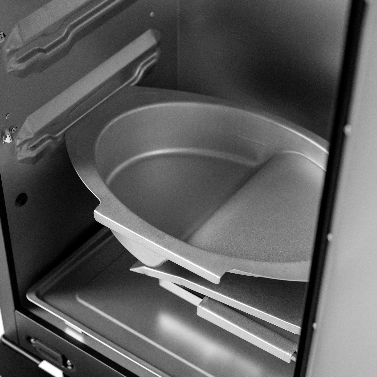 Masterbuilt 710 WiFi Digital Electric Smoker - Image 9