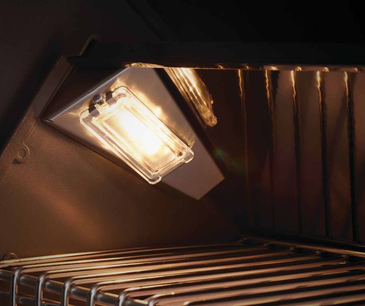 Napoleon Prestige PRO 665 Gas BBQ RSBI PRO665RSIBPSS-3-GB - Free Rotisserie and Cover - Image 9