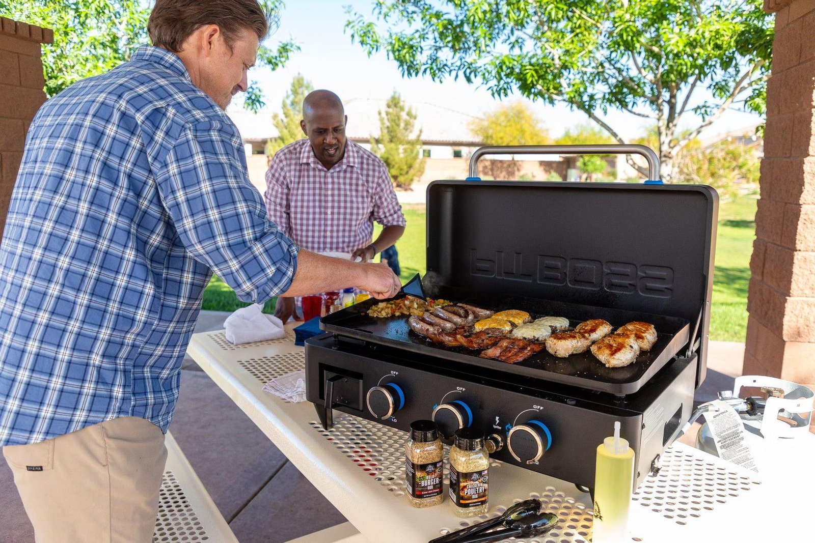 Pit Boss 3 Burner Ultimate Smash Plancha Griddle with Cover - Image 5