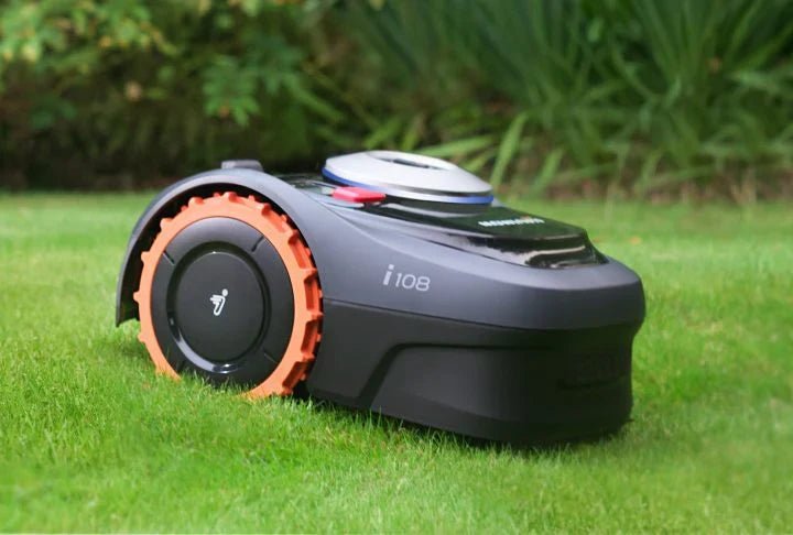 Segway Navimow i108E Robotic Mower 800m