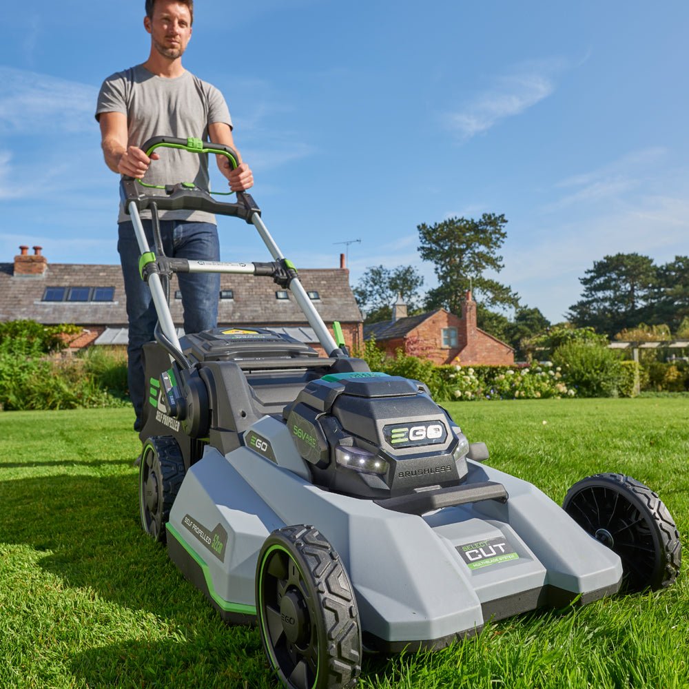 EGO Power+ LM2135E-SP 56V Poly Deck Variable Speed Cordless Lawn Mower (with 7.5Ah Battery & Rapid Charger)